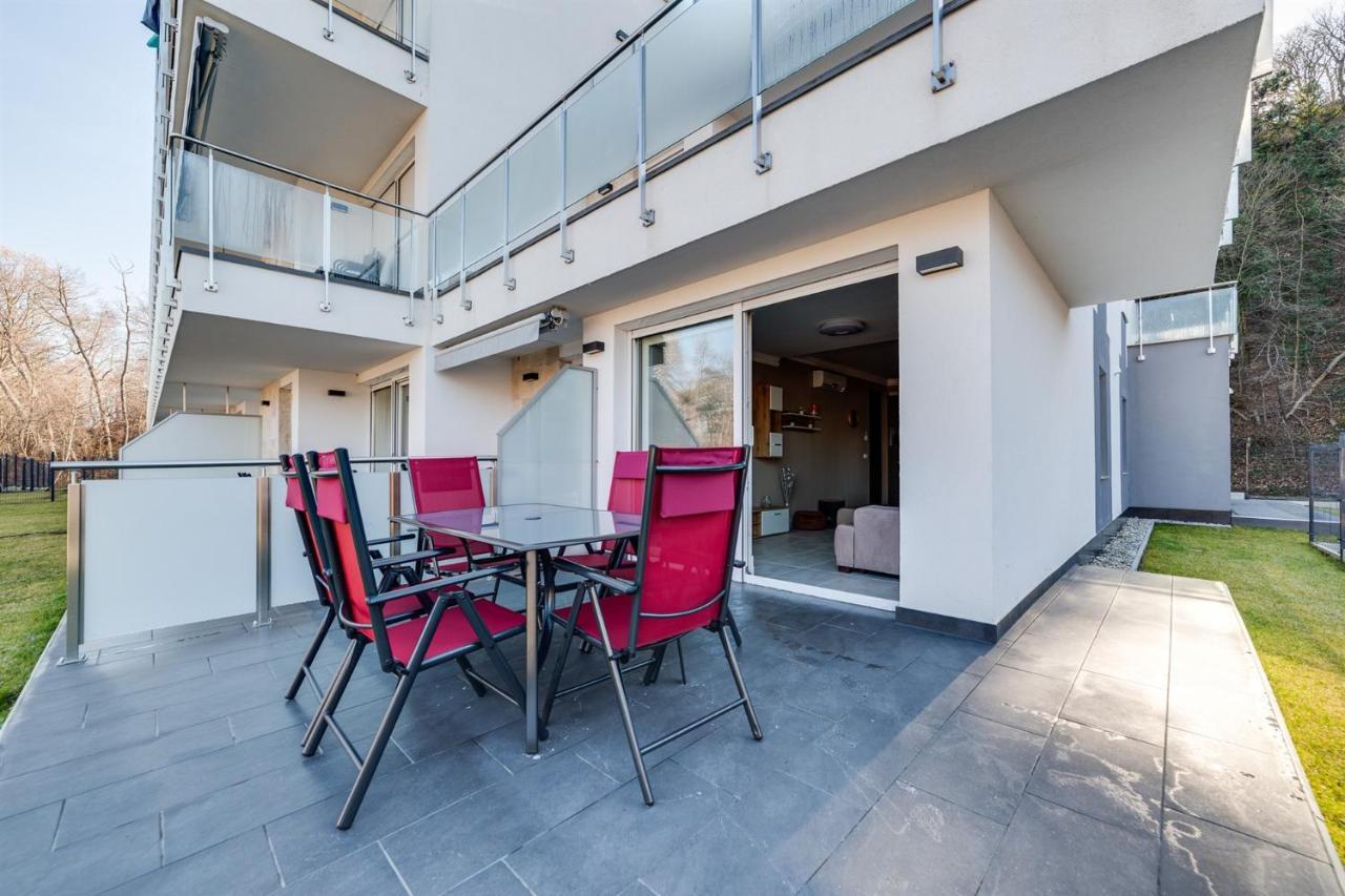 Forest Foeldvar Apartmanok By Bltn Balatonföldvár Exteriér fotografie