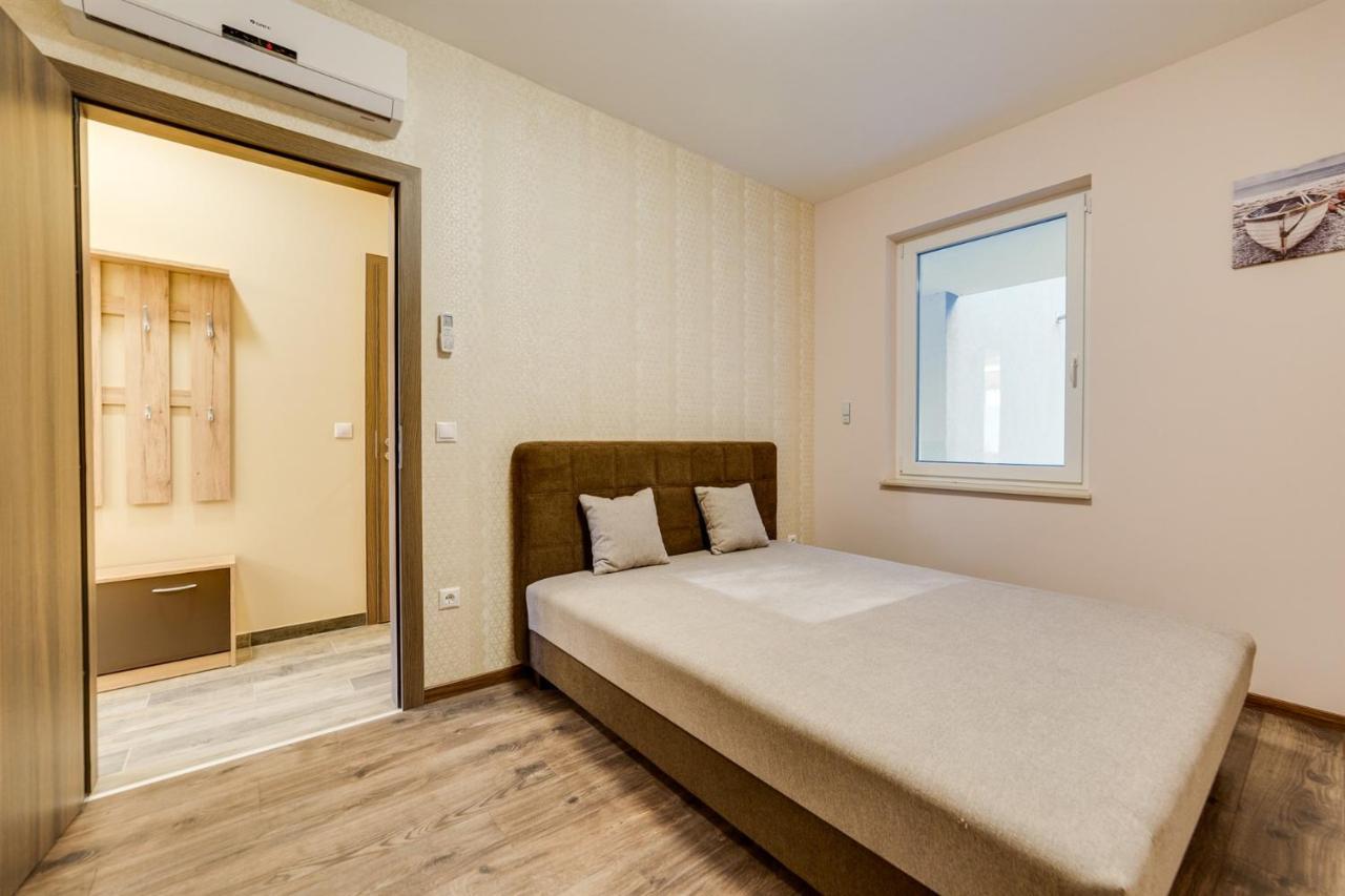 Forest Foeldvar Apartmanok By Bltn Balatonföldvár Exteriér fotografie