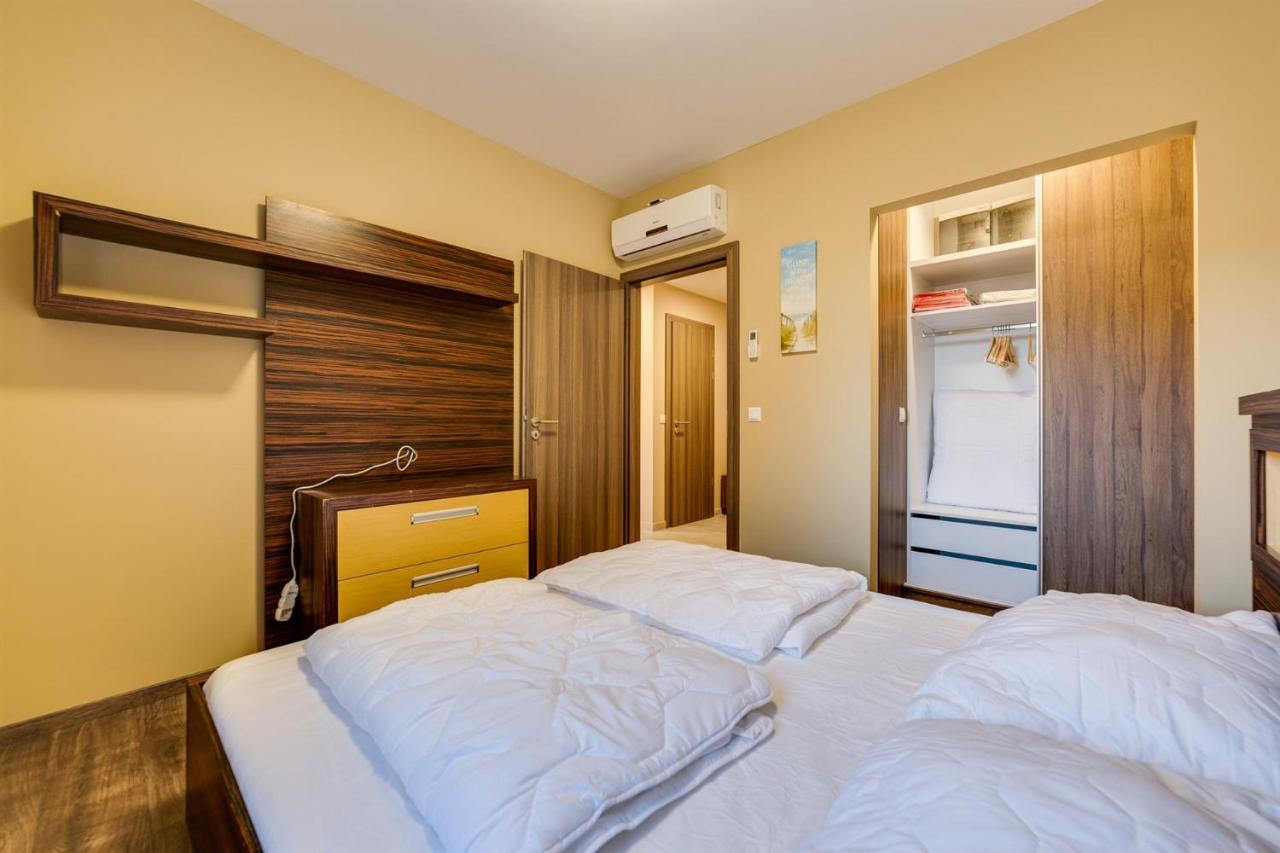 Forest Foeldvar Apartmanok By Bltn Balatonföldvár Exteriér fotografie