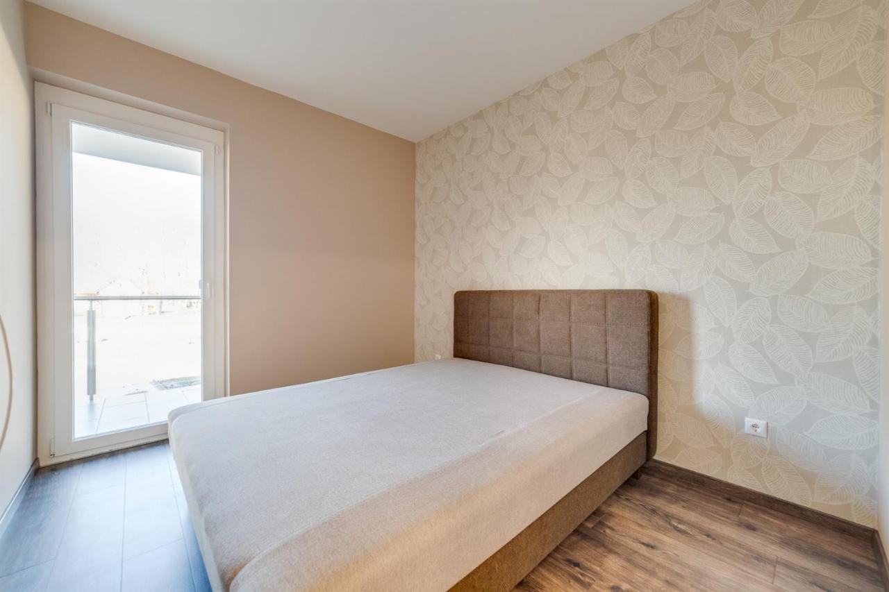 Forest Foeldvar Apartmanok By Bltn Balatonföldvár Exteriér fotografie
